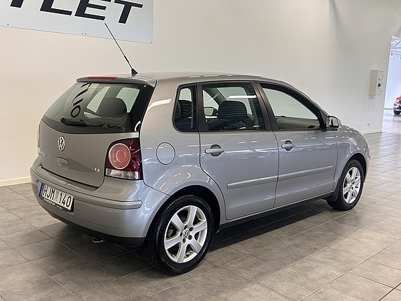 Volkswagen Polo 5 of 14