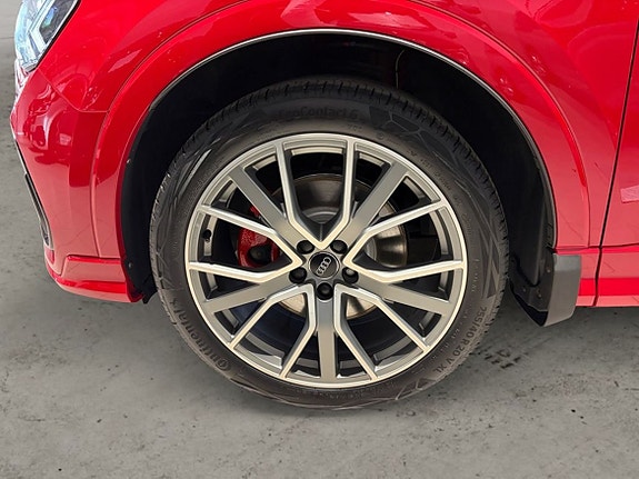 Audi Q3 6 of 17