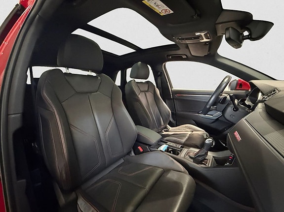 Audi Q3 9 of 17