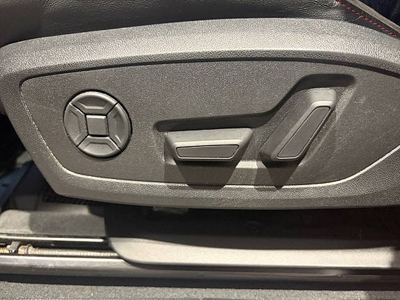 Audi Q3 16 of 17