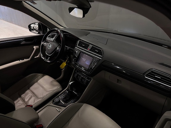 Volkswagen Tiguan 17 of 26