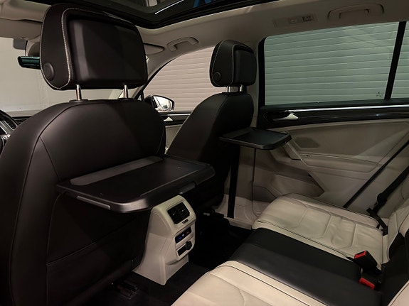 Volkswagen Tiguan 14 of 26