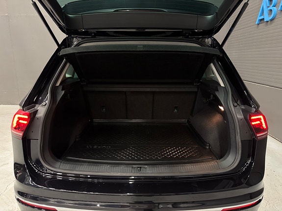 Volkswagen Tiguan 25 of 26
