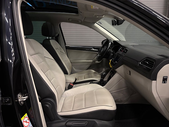 Volkswagen Tiguan 16 of 26
