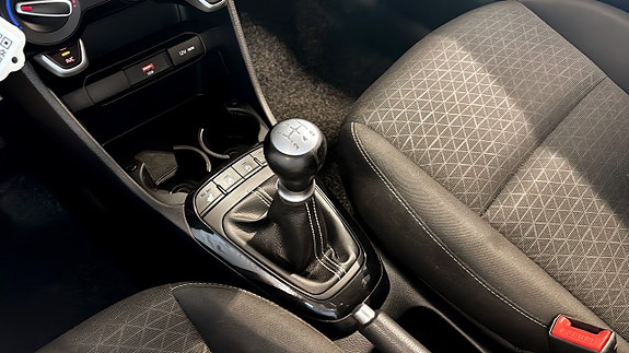 Kia Picanto 16 of 17