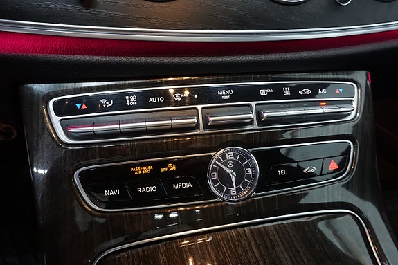 Mercedes-Benz E220 d 16 of 30