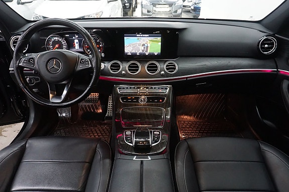 Mercedes-Benz E220 d 11 of 30