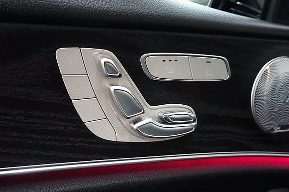 Mercedes-Benz E220 d 21 of 30