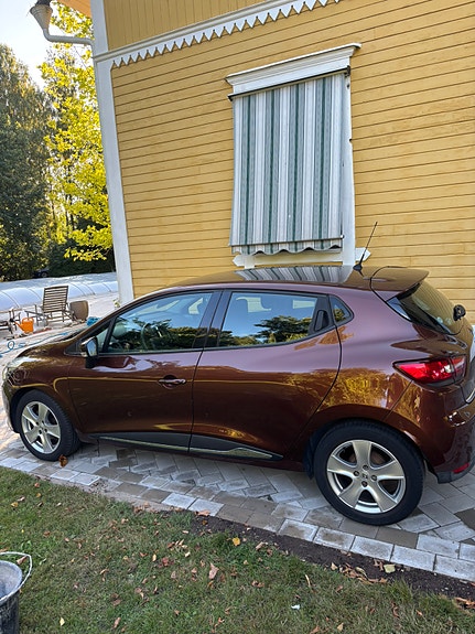Renault Clio 3 of 10