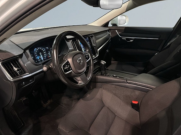 Volvo V90 Cross Country 7 of 20