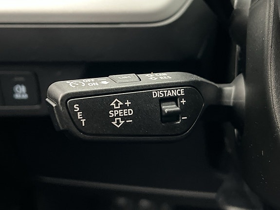 Audi Q4 e-tron 13 of 30