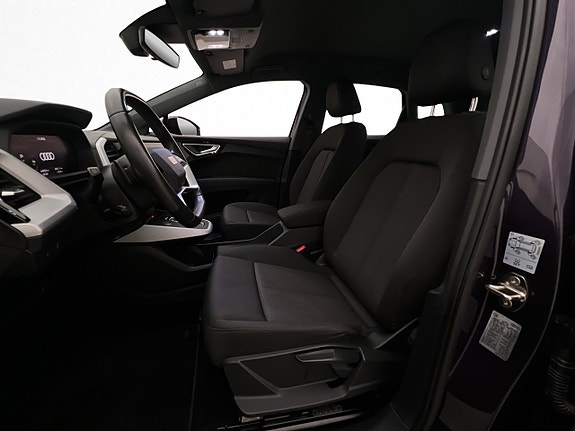 Audi Q4 e-tron 11 of 30