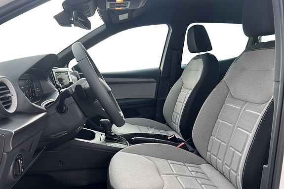 Seat Arona 13 of 25