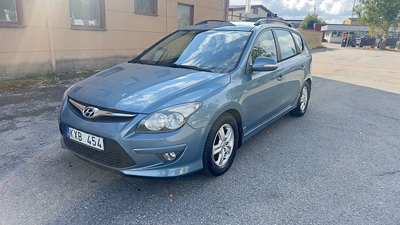 Hyundai i30 3 of 8