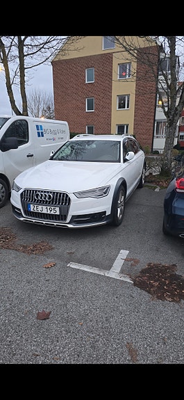 Audi A6 allroad 2 of 2