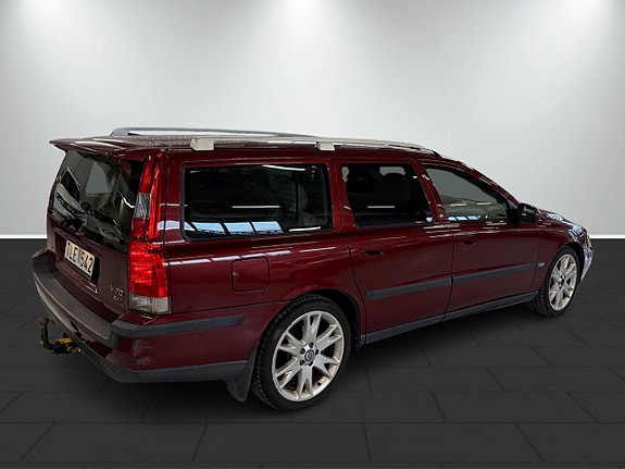 Volvo V70 5 of 14