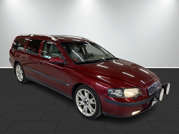 Volvo V70 4 of 14
