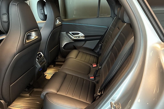 Mercedes-Benz GLC400 10 of 28