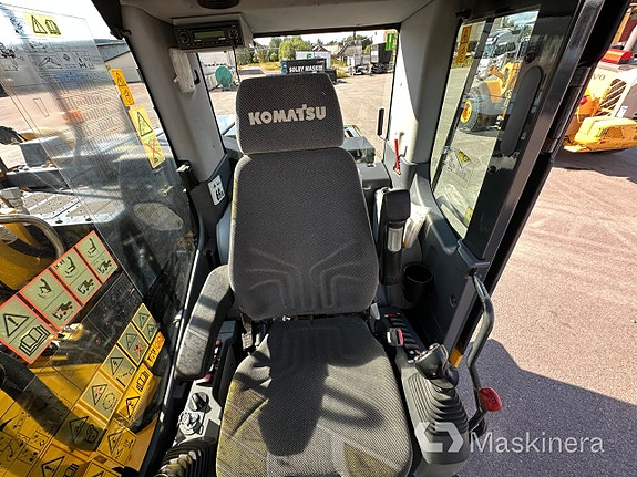 Hjulgrävare Komatsu PW148 16 of 27