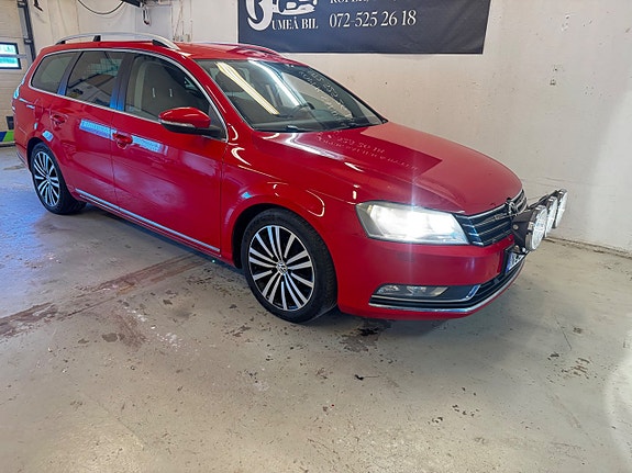 Volkswagen Passat 4 of 12