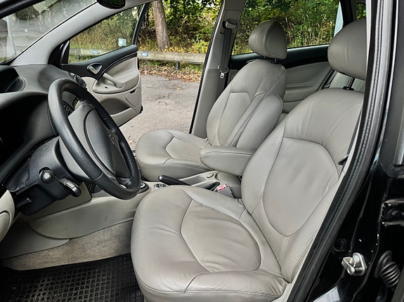 Citroen C5 16 of 27