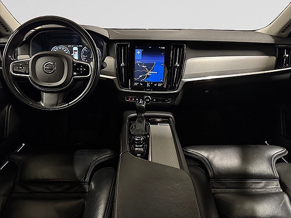 Volvo S90 12 of 29