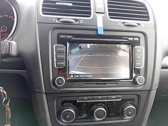 Volkswagen Golf VI 6 of 12