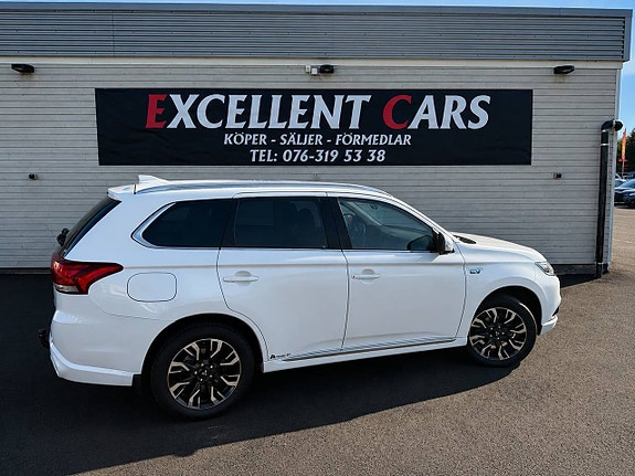 Mitsubishi Outlander 4 of 17