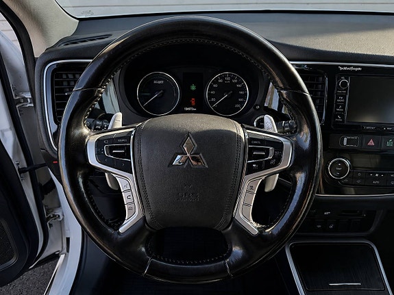 Mitsubishi Outlander 10 of 17