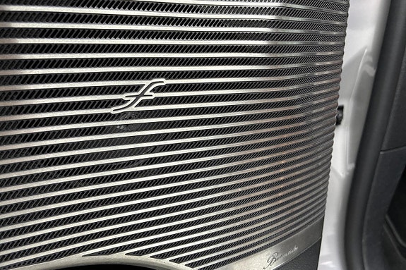 Mercedes-Benz GLC400 16 of 29