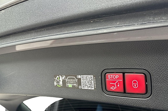 Mercedes-Benz GLC400 14 of 29
