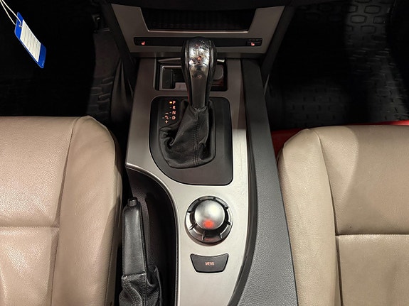 BMW 523i 15 of 21
