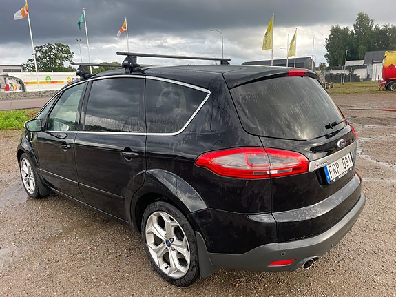 Ford S-MAX 3 of 7
