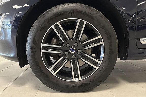 Volvo XC60 19 of 27