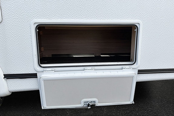 Knaus Sport 400 LK 19 of 20