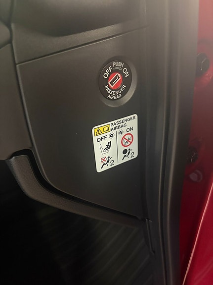 Honda HR-V 7 of 15