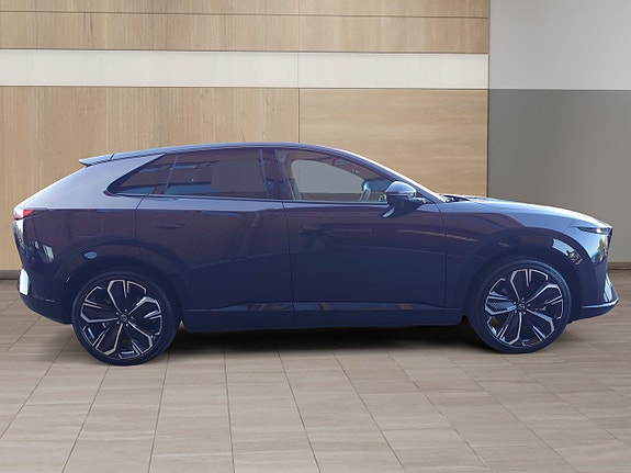Mazda CX-6e 5 of 17