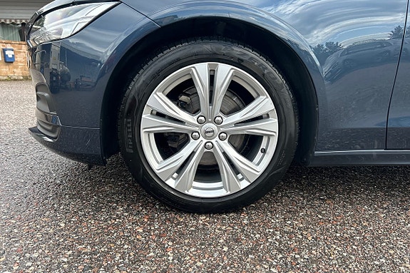 Volvo V90 17 of 21