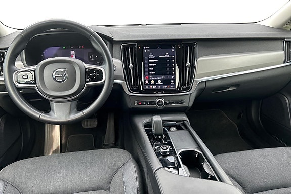 Volvo V90 10 of 21