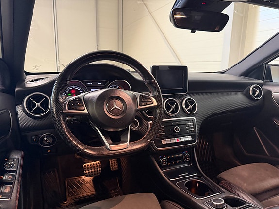 Mercedes-Benz A200 13 of 19