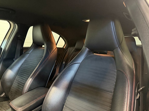 Mercedes-Benz A200 15 of 19