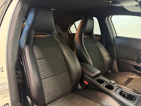 Mercedes-Benz A200 12 of 19