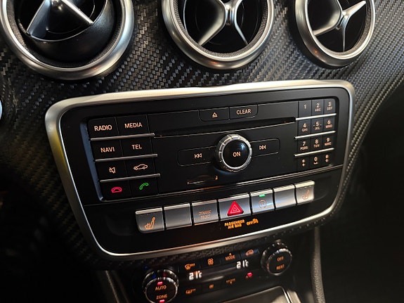 Mercedes-Benz A200 19 of 19