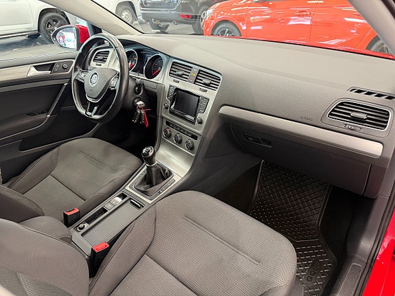 Volkswagen Golf I 5 of 13