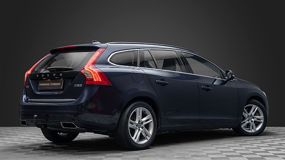 Volvo V60 4 of 21
