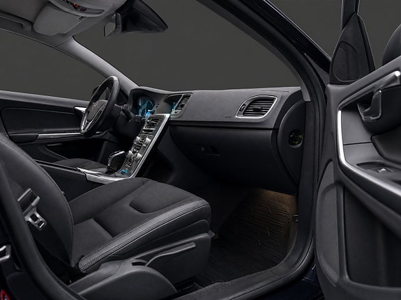 Volvo V60 17 of 21
