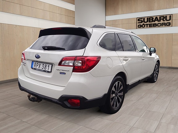 Subaru Outback 5 of 18