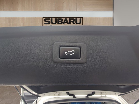 Subaru Outback 12 of 18