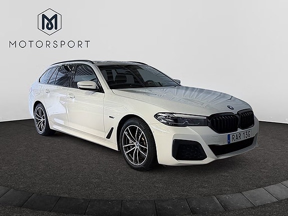 BMW 530e 5 of 21