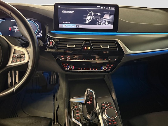 BMW 530e 12 of 21